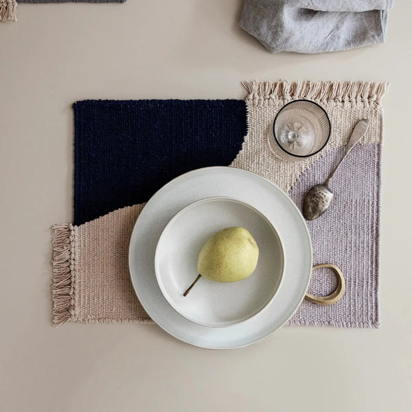 Drake General Store - Ferm Living - Sekki Plate - Small (Cream)