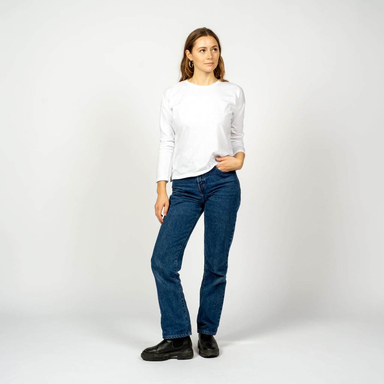 Women's Long Sleeved Relaxed Fit Tee - White